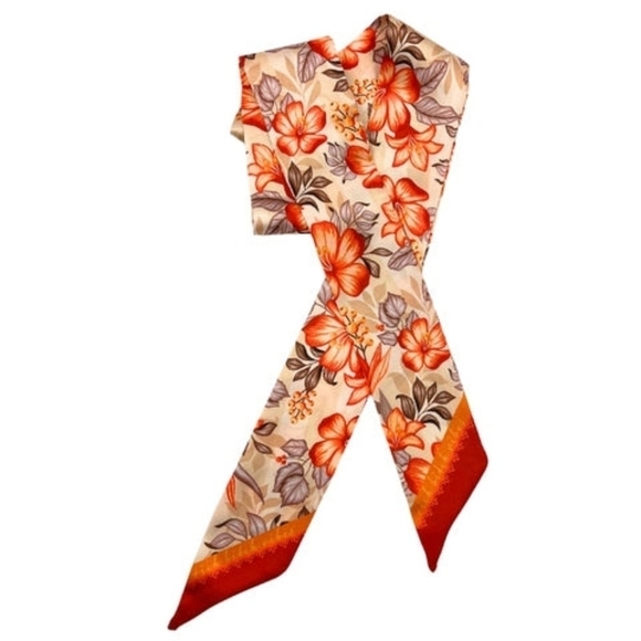 Rich B*tch Vibes Satin Head Scarf - Picture 6 of 9